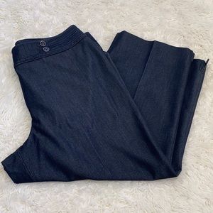 Larry Levine Ankle Pants & Silver Buttons Accent -NWT